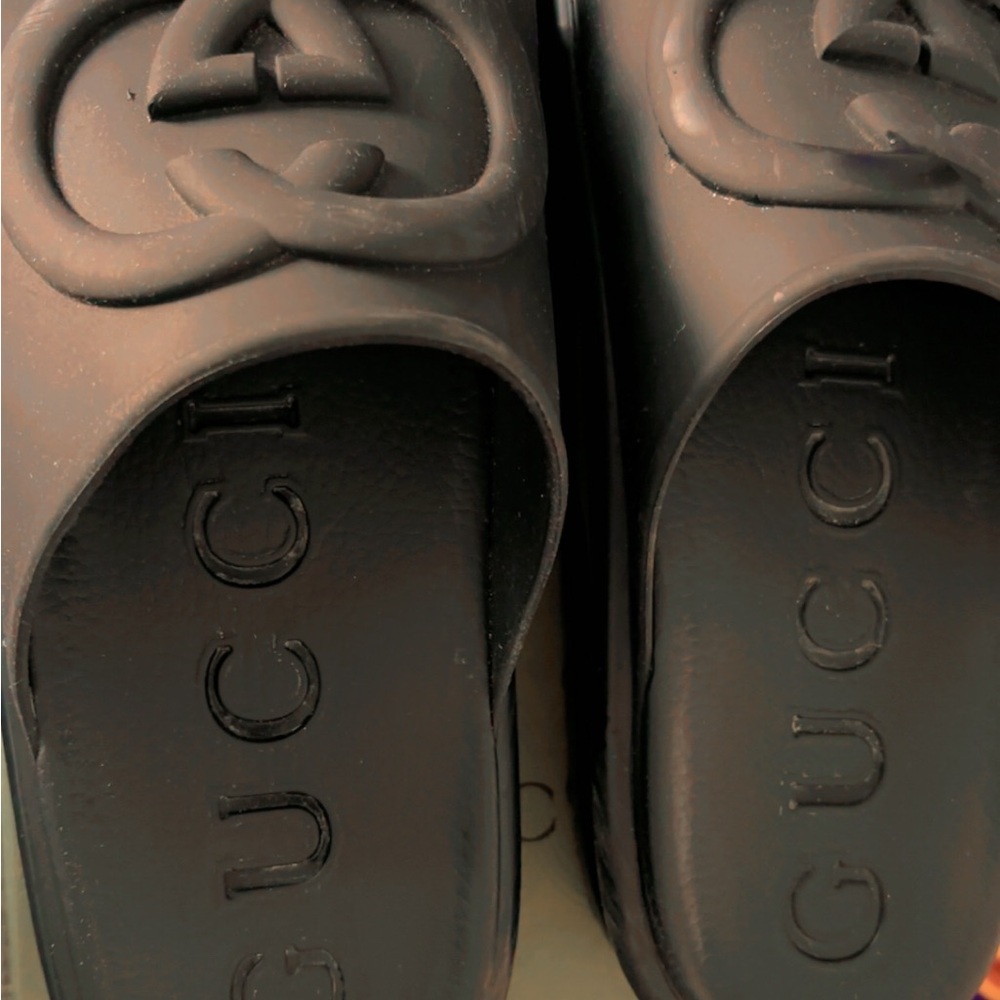 Gucci Black Slide Sandals - Picture 2 of 6